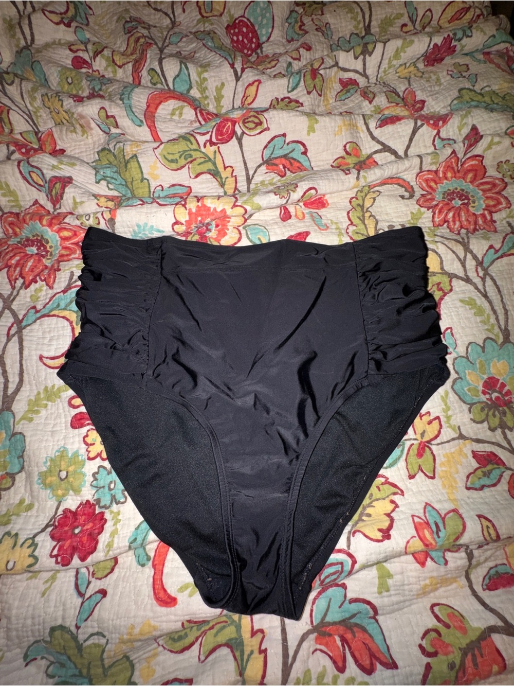 Ava & Liv High-Waist Ruched Black Women's Swim Bottom